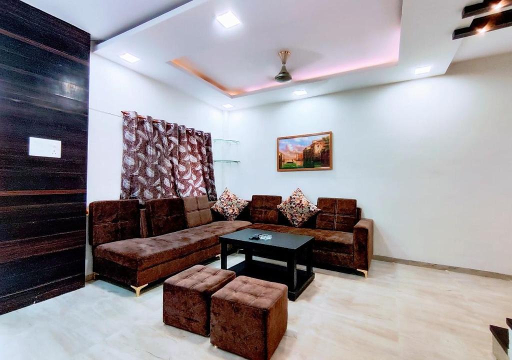 Rau Villa | Staeg Villa in the Center of the City 2BHK