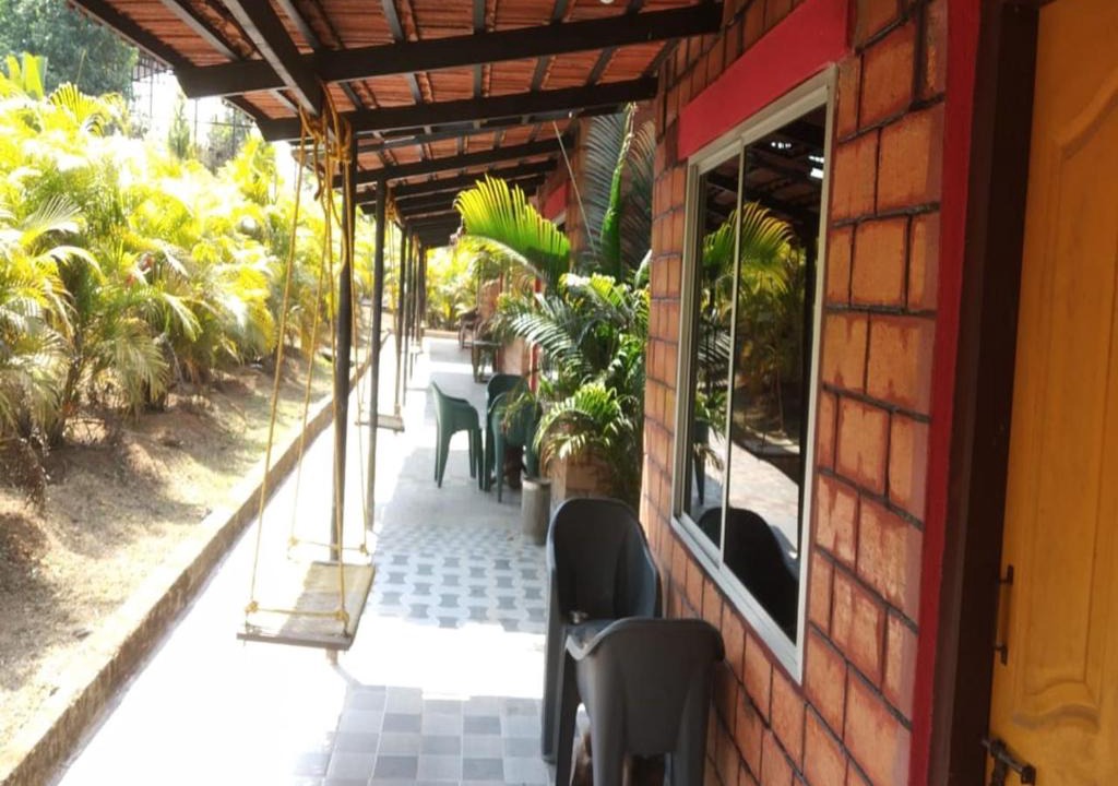 Sakleshpur Resort | STAYMAKER Veera's Homestay