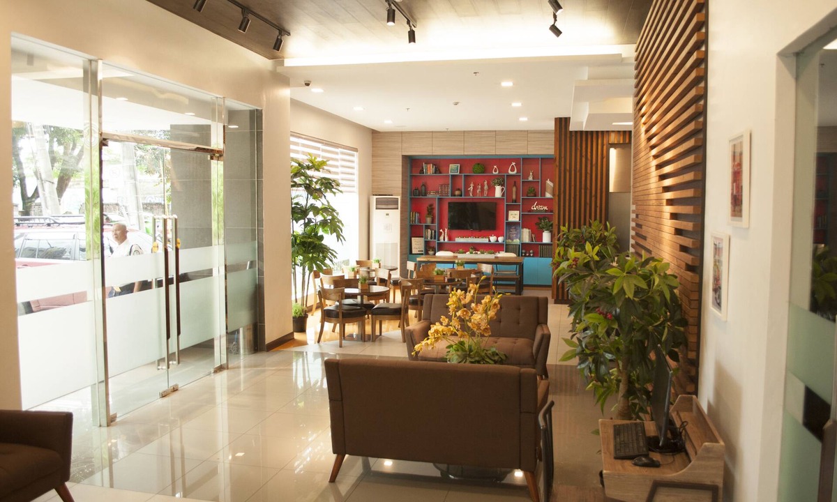 Loyola Heights Hotel | Studio 89 Katipunan QC