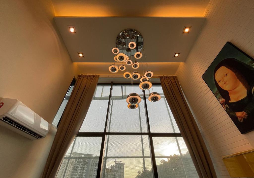 Damansara Perdana Apartment | Studio Loft Empire Damansara Free WiFi & Parking