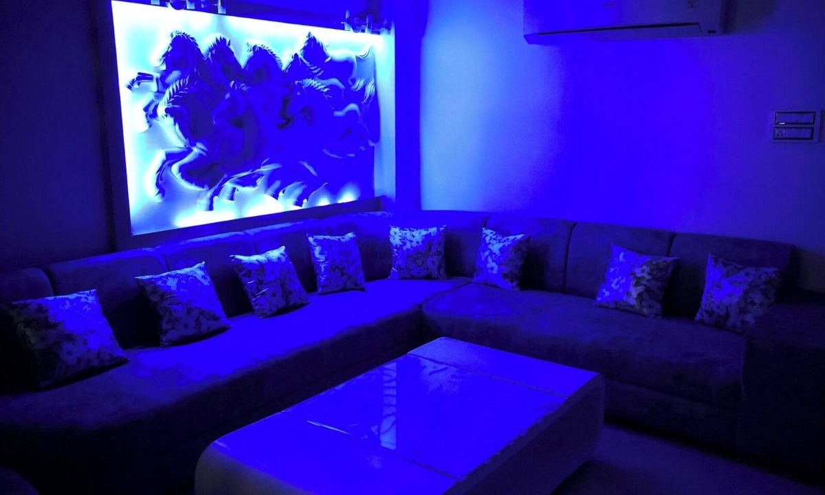 Jaipur Apartment | stylish vacation home with home theater, games zone and open terrace