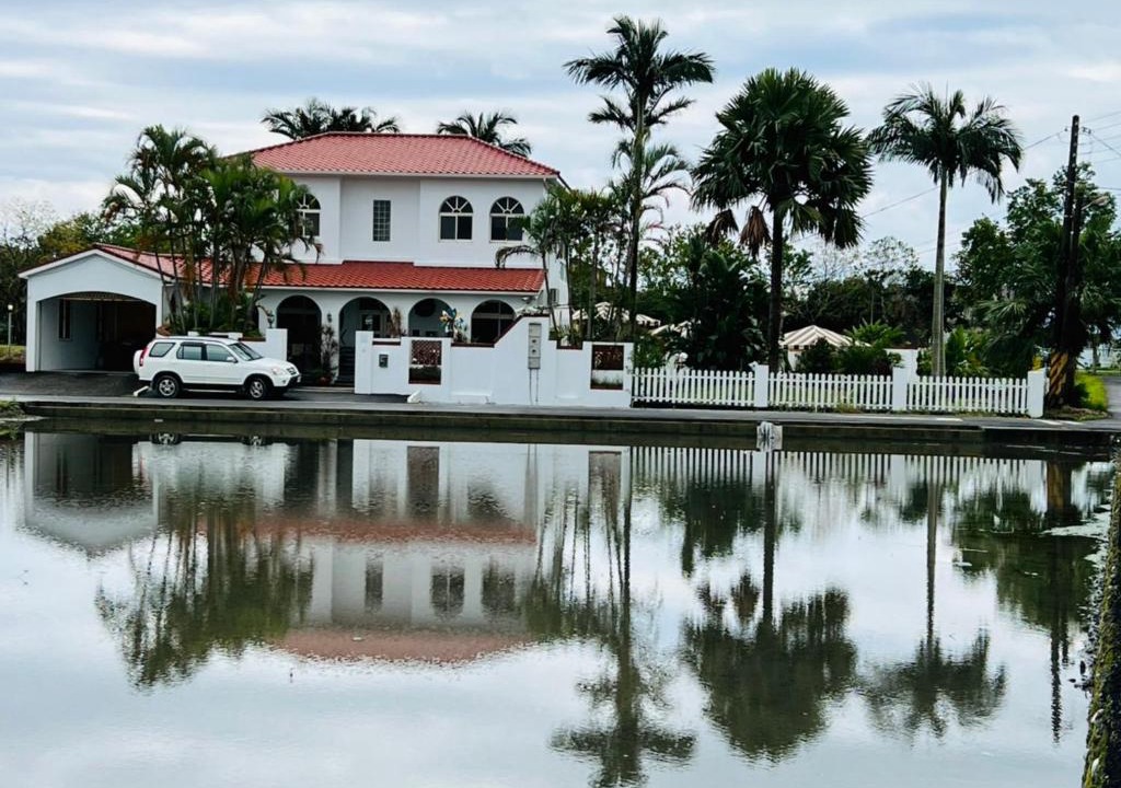 Wujie House | Sunny Villa Homestay