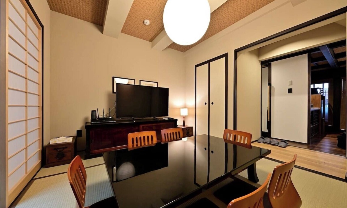 Nishijin Apartment | Superior Villa