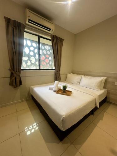 Kuala Lumpur City Centre Hotel | Swing & Pillows - Chow Kit Road, Kuala Lumpur