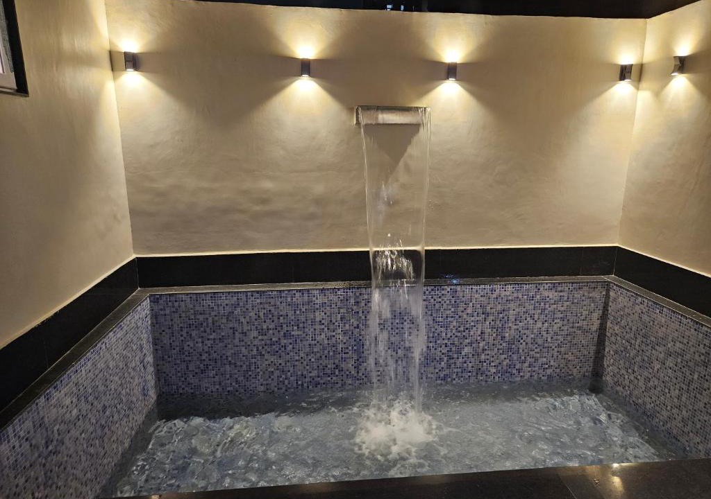 Greater Noida Hotel | The Lodgers Boutique Hotel Near India Expo Centre & Mart Greater Noida