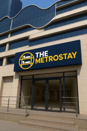 Delhi Hostel | The Metrostay Opposite New Delhi Railway Station, Above Metro, 20 Mins From IGI Airport