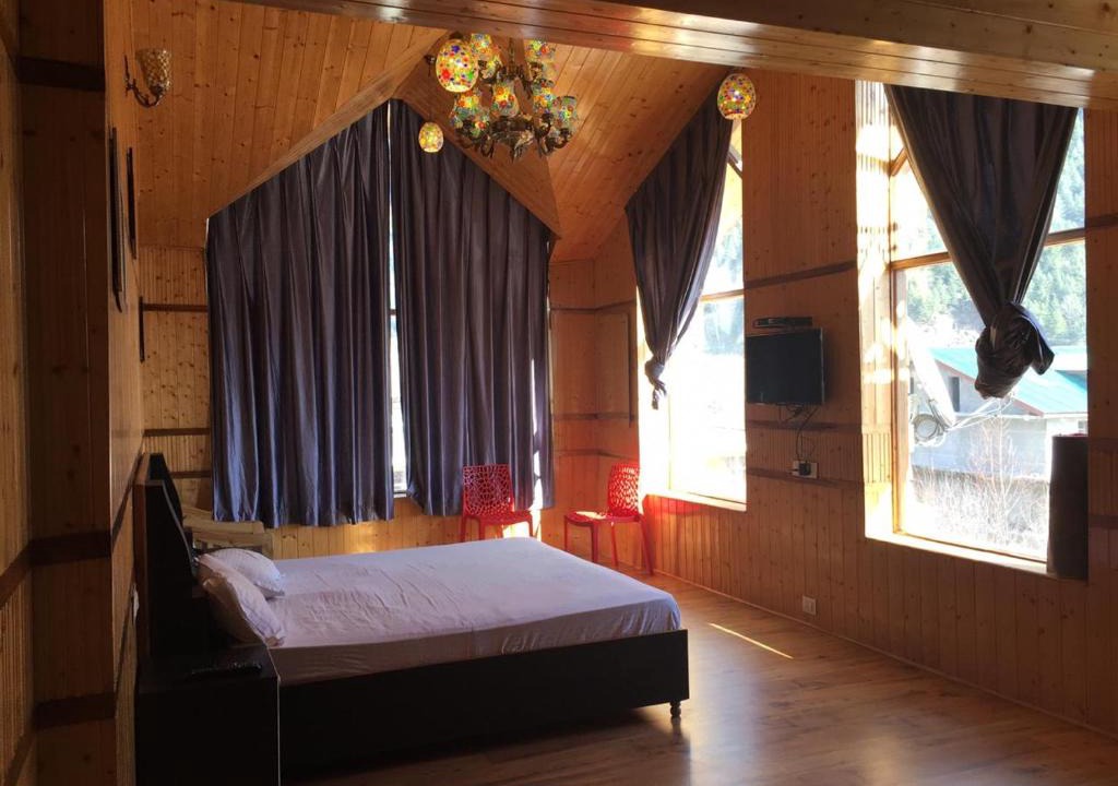 Burwa Bed & Breakfast | The Mountain Glory