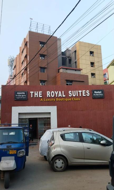 Bhubaneshwar Hotel | The Royal Suites