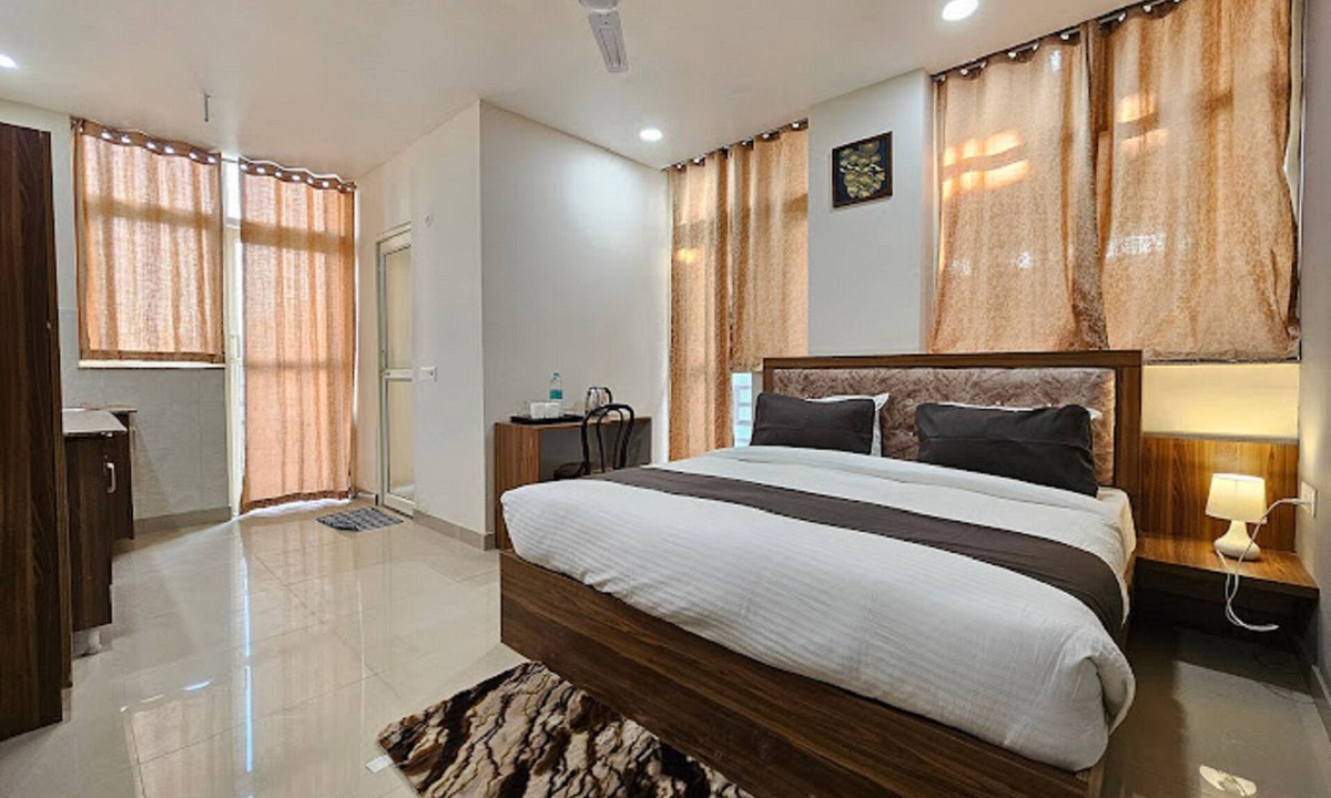 Baraula Hotel | The Umen Hotel Sector 49