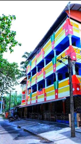 Thirunallar Cabin | THIRUNALLAR Udhayam Residency INN