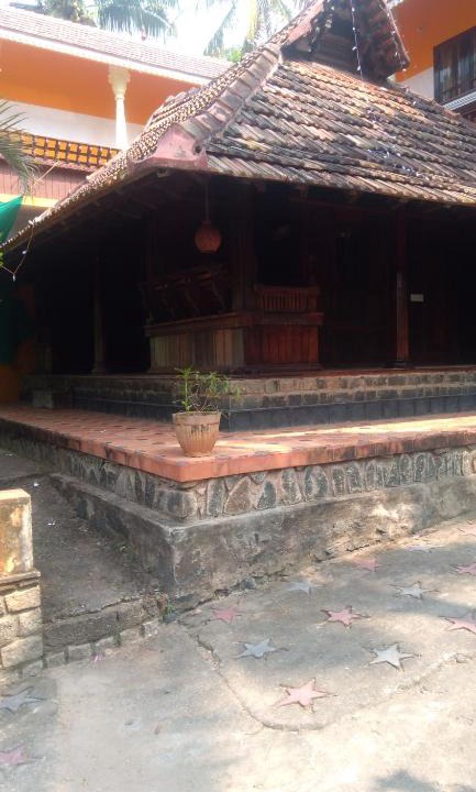 Neyyattinkara House | Thriphala Ayurveda Yogashram