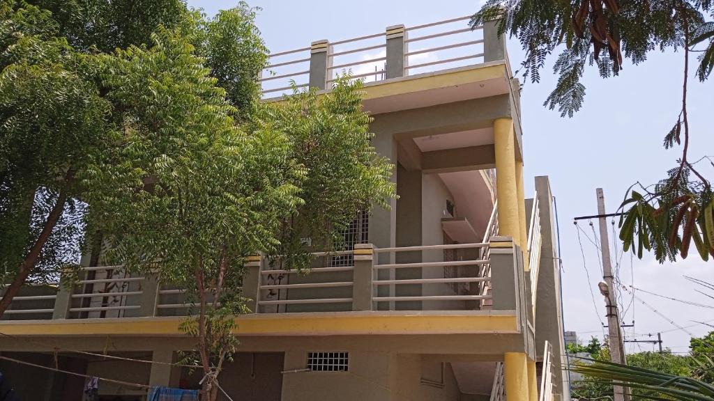Kamalapur House | Traveler's Homestay