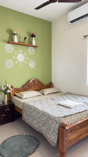 Gokulam Apartment | Trayi stay
