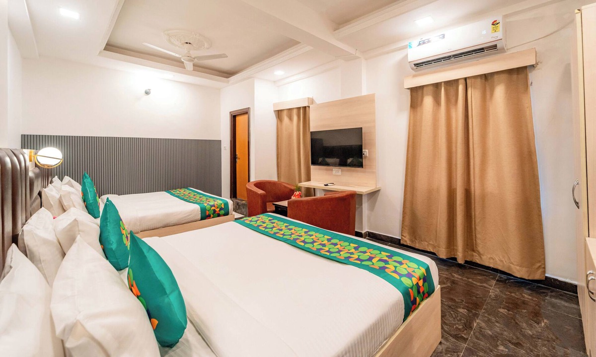 Saligao Hotel | Treebo Clarissa Resort