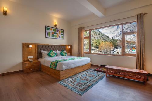 Keylong Hotel | Treebo Melag Jispa With Mountain View