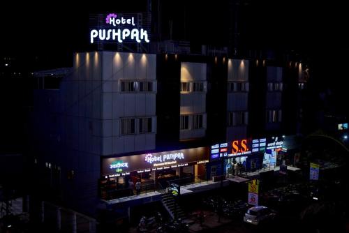 Satara Hotel | Treebo Pushpak