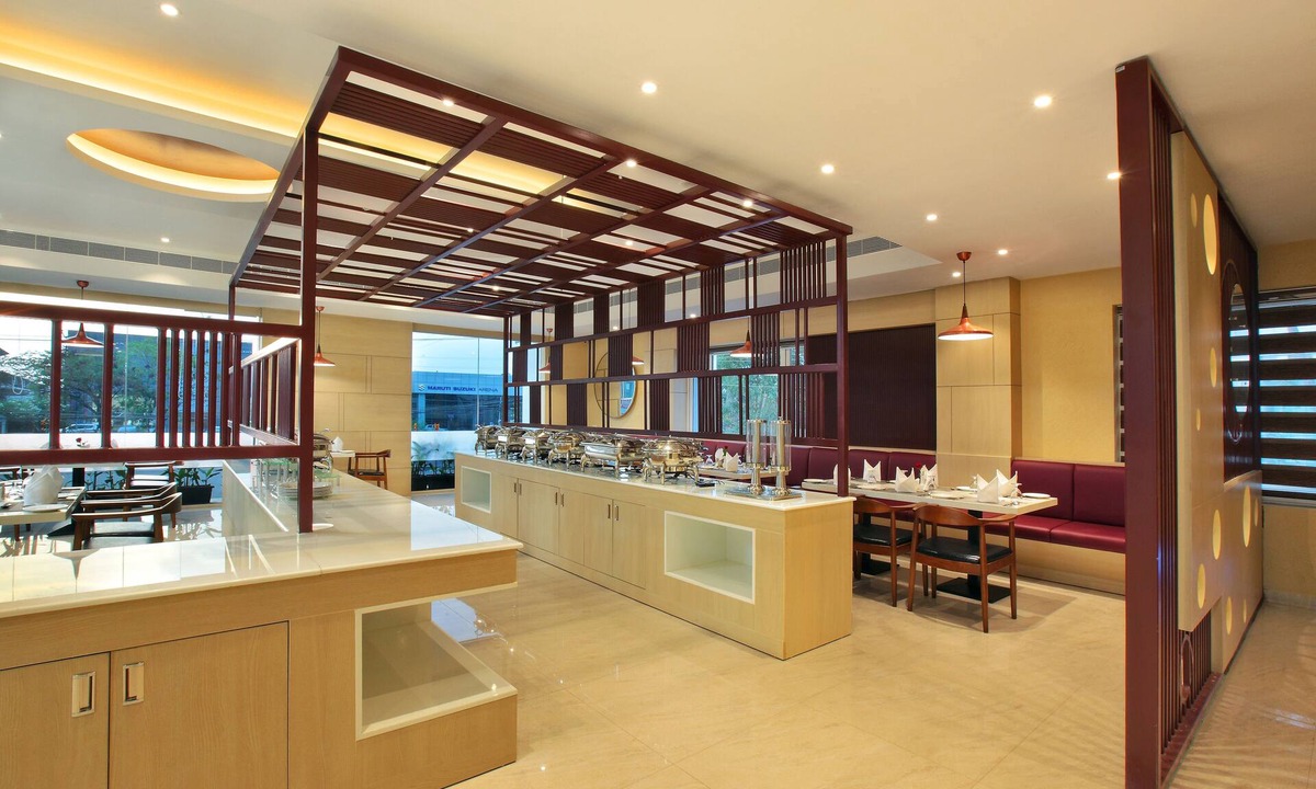 Maradu Hotel | Tribute Royale