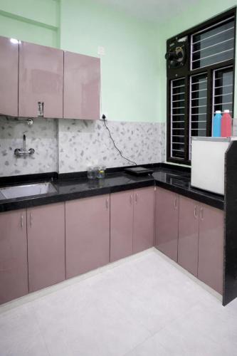 Jhotwara Apartment | Urban Comfort Modern Private 1BHK Couple Friendly