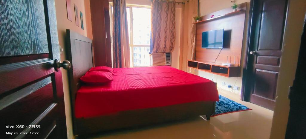 Noida Apartment | Varnika Mension