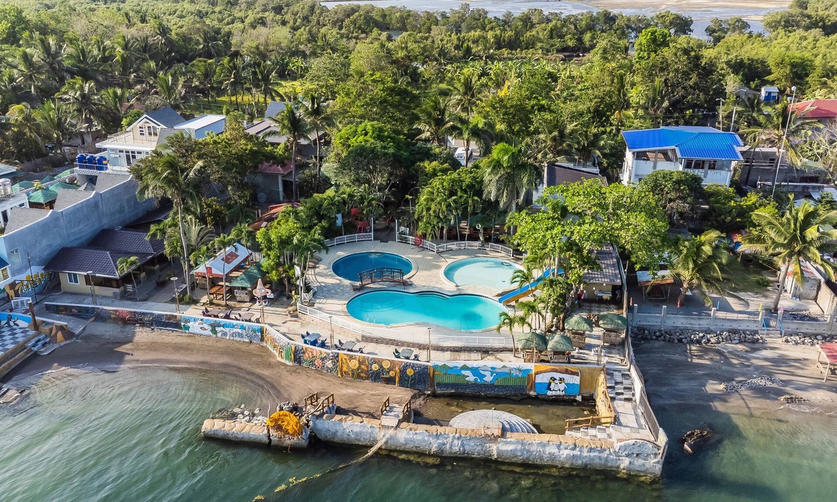 Lucena Resort | Villa Elizabeth Beach Resort
