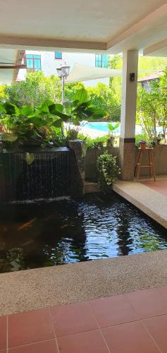 Kampung Bukit Kadir House | Villa Kemboja Kota Serimas