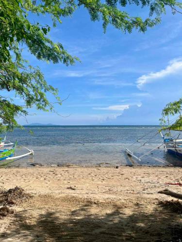 Calatagan Cabin | Villa Patria