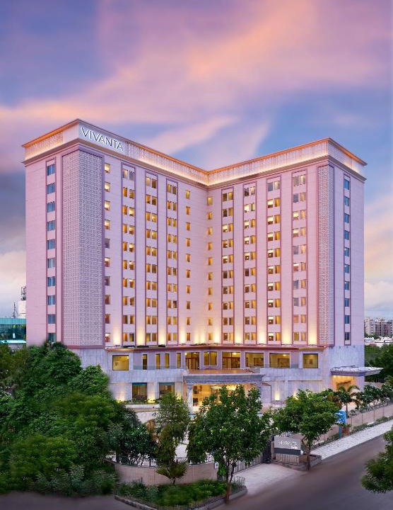 Ahmedabad Hotel | Vivanta Ahmedabad SG Highway