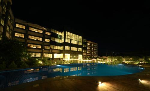 Chikkamagaluru Hotel | VIVIDUS SLEEK CN WINDSOR, Chikmagaluru