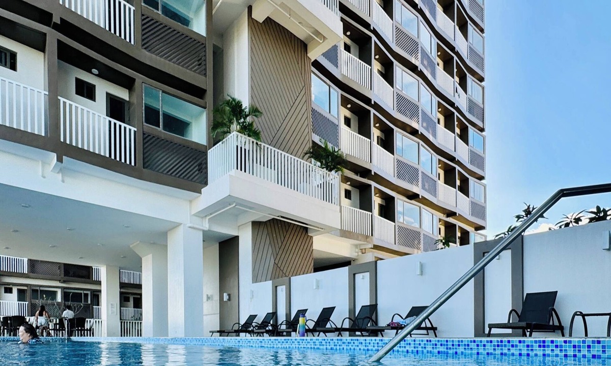 Mandurriao Condo | WV Towers