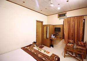 Ashoka Hotel