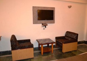 Chandra Inn