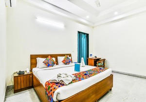 FabHotel Merriment Noida