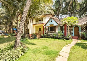 Guest house room in Candolim, Goa, by GuestHouser 2411