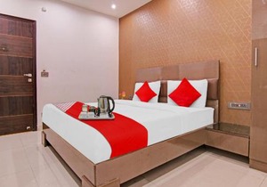 Hotel O west