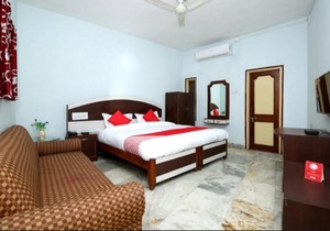 HOTEL RAJA