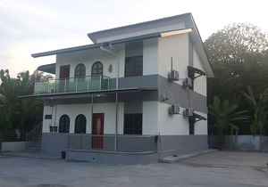 MRI Homestay Sg Buloh - 3 Bed/2 Bath 1F