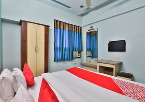 OYO 27689 Hotel Haveli Inn