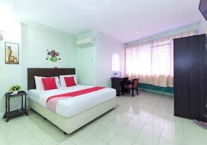 OYO 329 Suntex Hotel