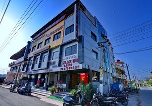 OYO 6541 Hotel Relax Inn