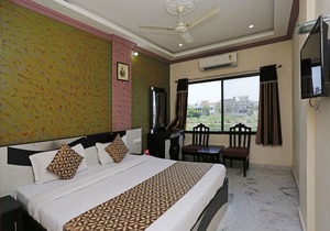 OYO 6541 Hotel Relax Inn