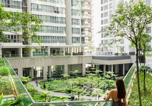Regalia Suites & Hotel