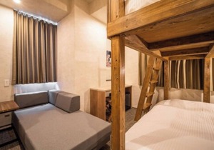 Well Stay Namba 5 person room 2 double beds/Osaka Ōsaka