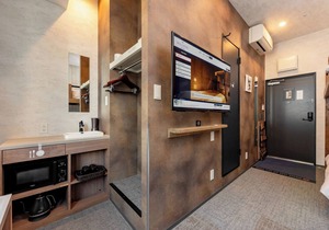 WellStay Namba Quadruple Room with Bath/Osaka Ōsaka