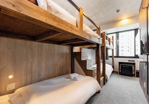 WellStay Namba Quadruple Room with Bath/Osaka Ōsaka