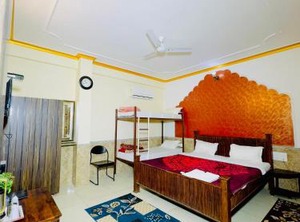 Moonlight Homestay Hostel | Jaipur