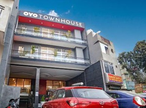 Townhouse Chattarpur | Chhatarpur