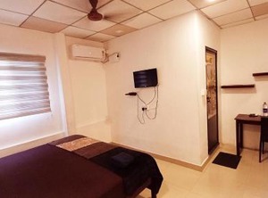White Shore Beach Homestay | Sea View Ward