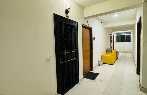 Ghaziabad Apartment | 100 m² Apartment ∙ 4 guests