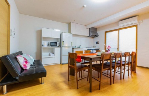 Higashinari House | 100 m² House ∙ 2 bedrooms ∙ 9 guests