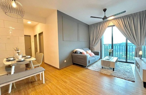 Kuala Lumpur House | 100 m² House ∙ 4 bedrooms ∙ 11 guests